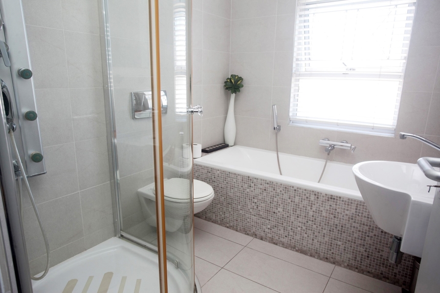 4 Bedroom Property for Sale in Summerstrand Eastern Cape